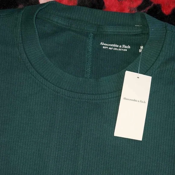 Abercrombie and Fitch Thermall long sleeve Tee size XL NWT - Picture 9 of 11